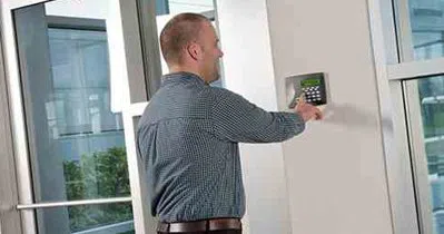 Englewood Locksmith Store Englewood, CO 303-357-7640 Englewood Locksmith Store Englewood, CO 303-357-7640